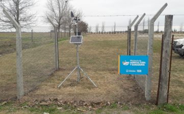 INSTALACIÓN DE ESTACIÓN METEOROLÓGICA EN EL TÍO